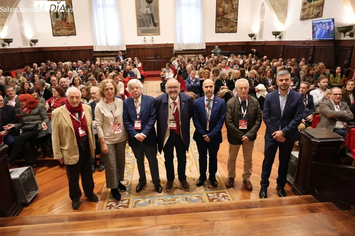 Alumni USAL da la bienvenida a los antiguos alumnos de las promociones de 1985, 1990 y 1995 | FOTOS: David Sañudo 