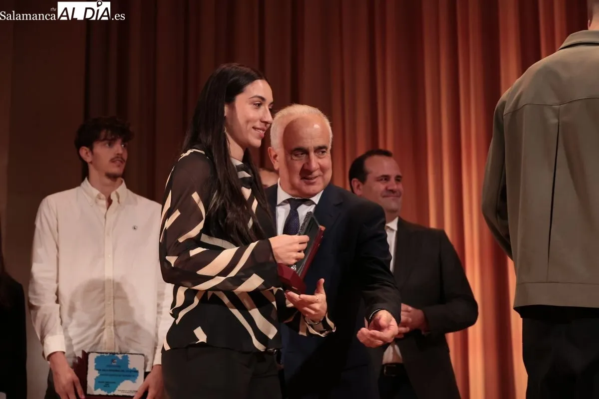 La Gala del Atletismo de Castilla y León premia en Santa Marta a los mejores de 2025: estos son los ganadores | FOTOS: David Sañudo 