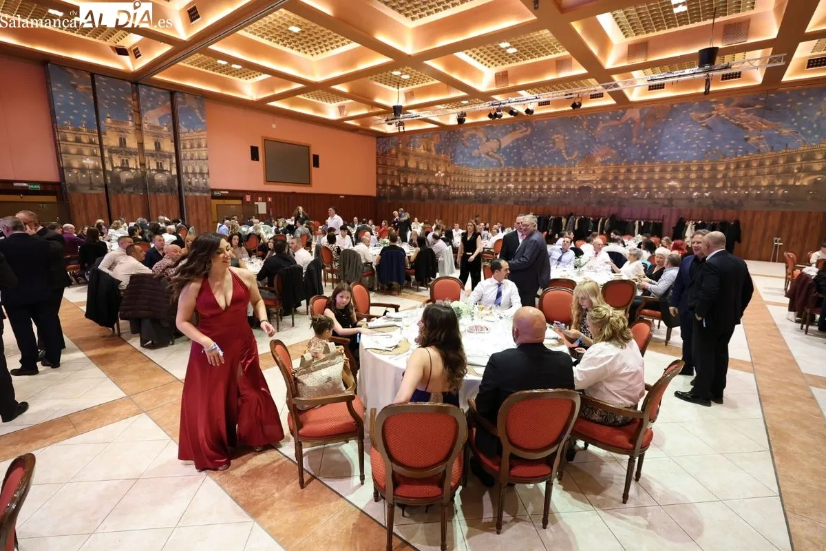Éxito y muchas emociones en la I Cena Benéfica a favor de 'La Sonrisa de M4ría' | FOTOS: David Sañudo 