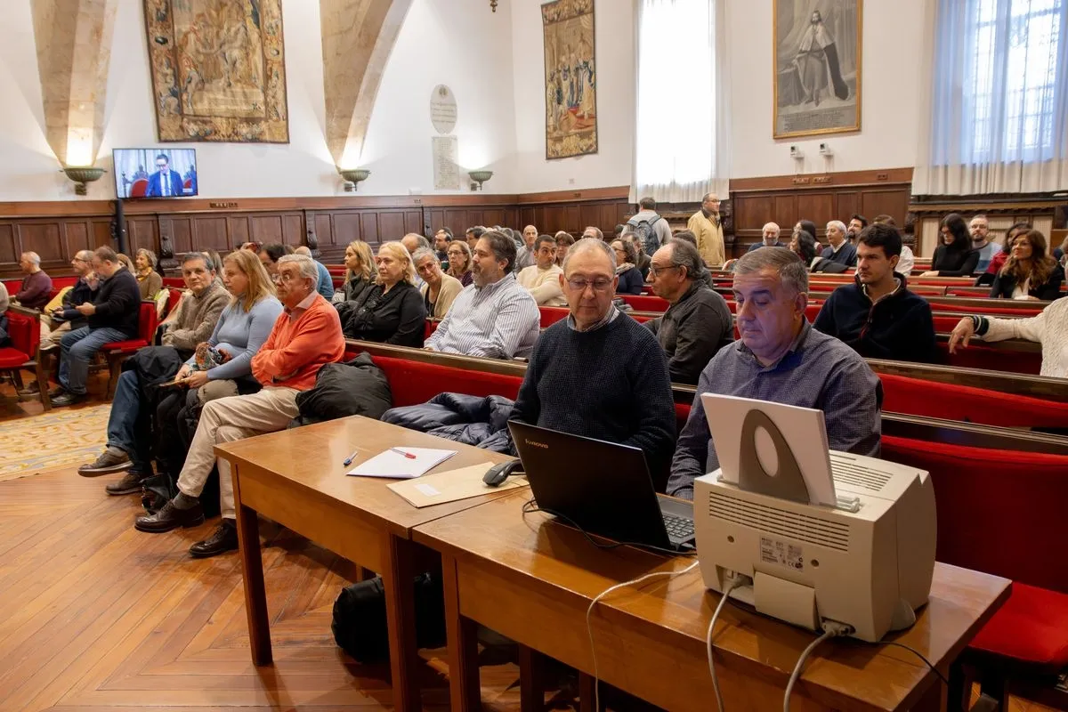 Sesión ordinaria del claustro de la Universidad de Salamanca