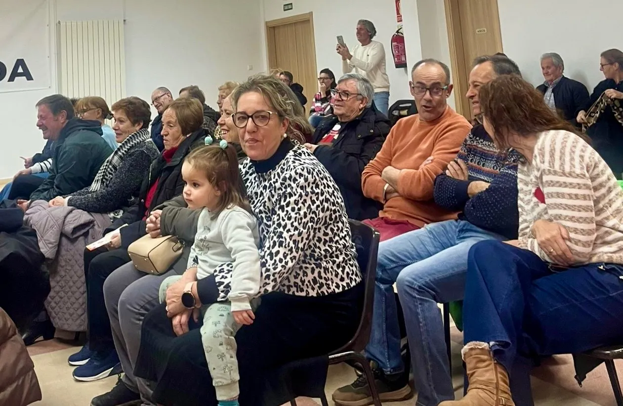 Foto 9 - Animada y multitudinaria casta&ntilde;ada en El Campo de Pe&ntilde;aranda