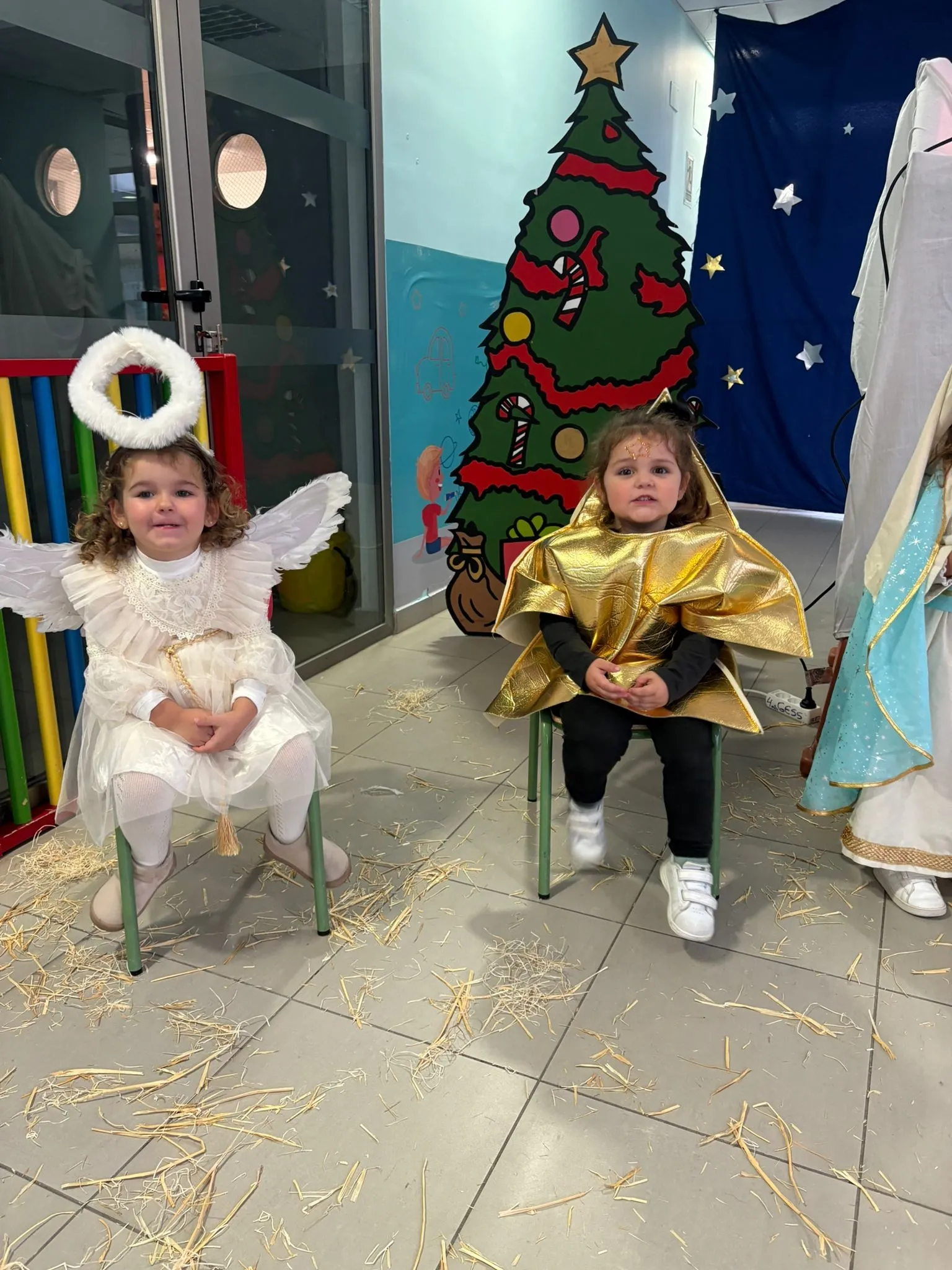 Los alumnos de la Escuela Municipal Infantil de Santa Marta protagonizan un belén viviente