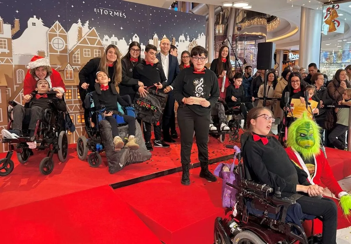 Foto 7 - FOTOS | El Tormes celebra la Navidad dando voz al talento musical escolar 