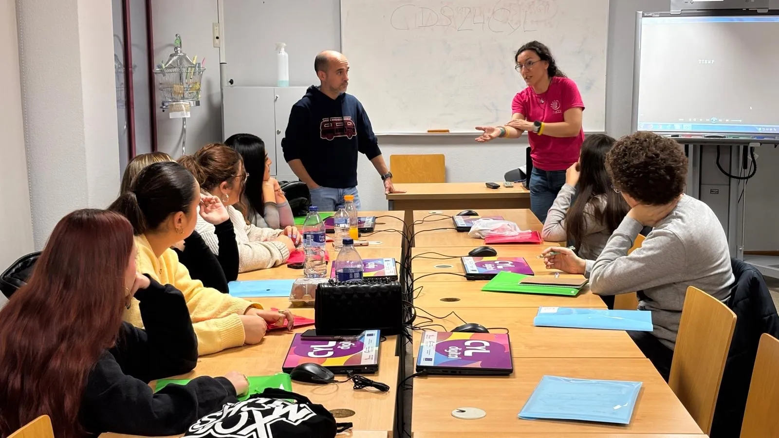 Foto 3 - Arranca el curso de Monitor de Tiempo Libre organizado por el Ayuntamiento y B612