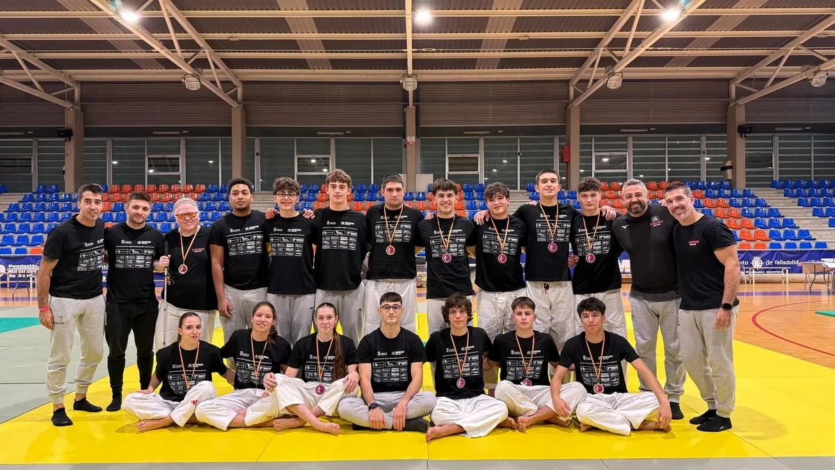 Foto 4 - El Club Doryoku conquista 12 medallas en el Campeonato Auton&oacute;mico Junior