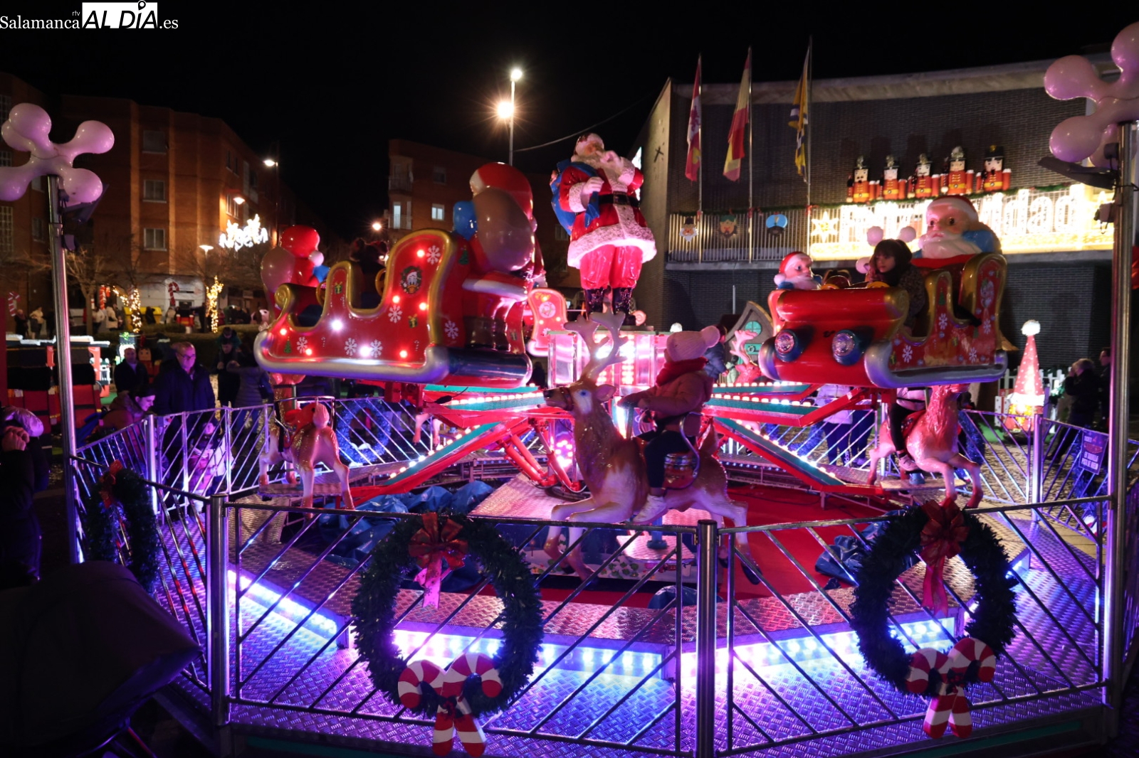 VÍDEO Y FOTOS | Santa Marta estrena su Navidad con la Isla del Soto iluminada y una ruta de diez escenarios