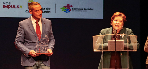 La USAL gana el premio COCEMFE por su labor de inclusión