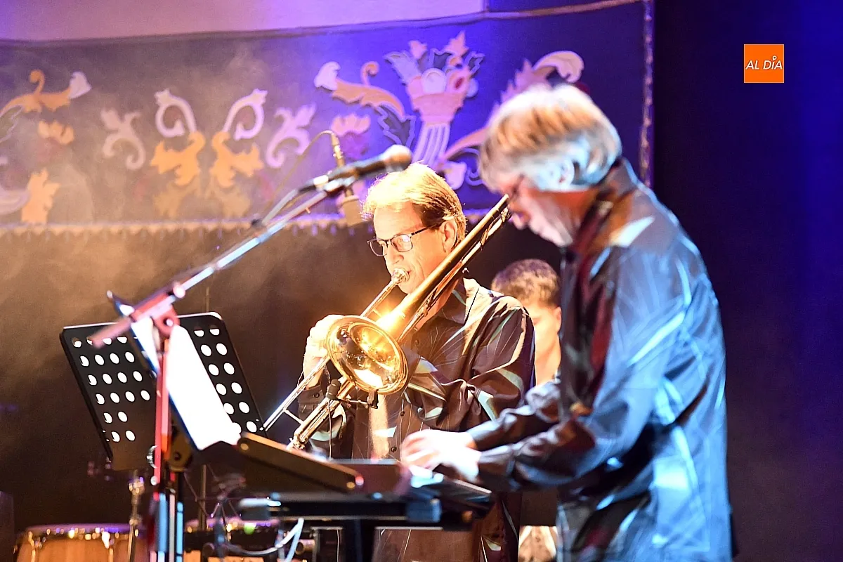 Orquesta Punto y Seguido