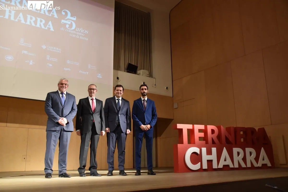 Ternera Charra conmemora sus 25 años de trayectoria con un gran acto en Salamanca | FOTOS: Vanesa Martins 