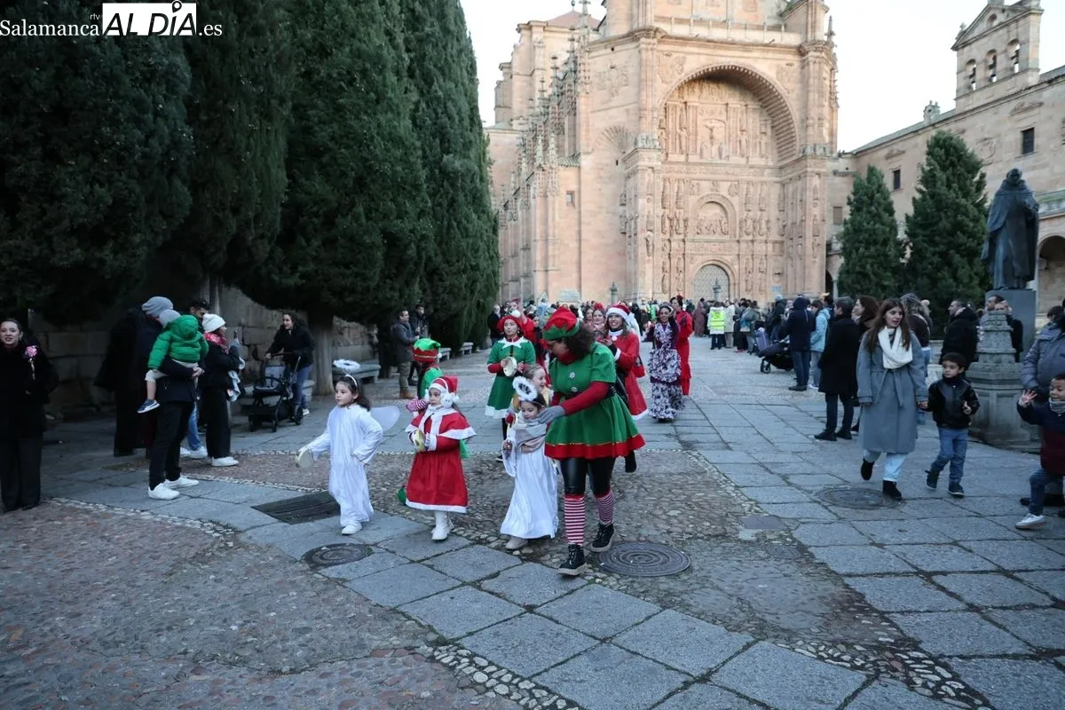 Desfile del XIII Festival Benéfico 'Ningún niño sin juguete'. Fotos: David Sañudo
