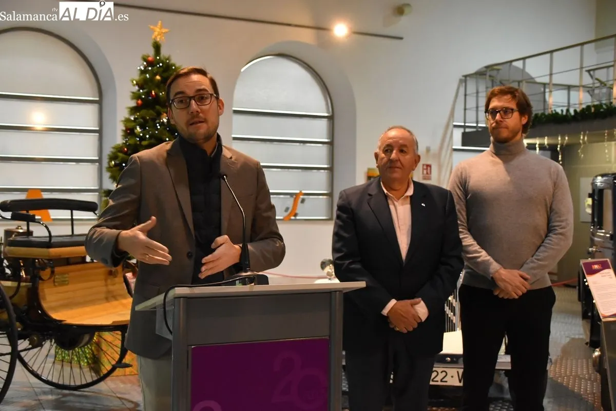Arte y automoción se unen en la nueva muestra gratuita del Museo de Historia de la Automoción. Foto de Toni Sánchez