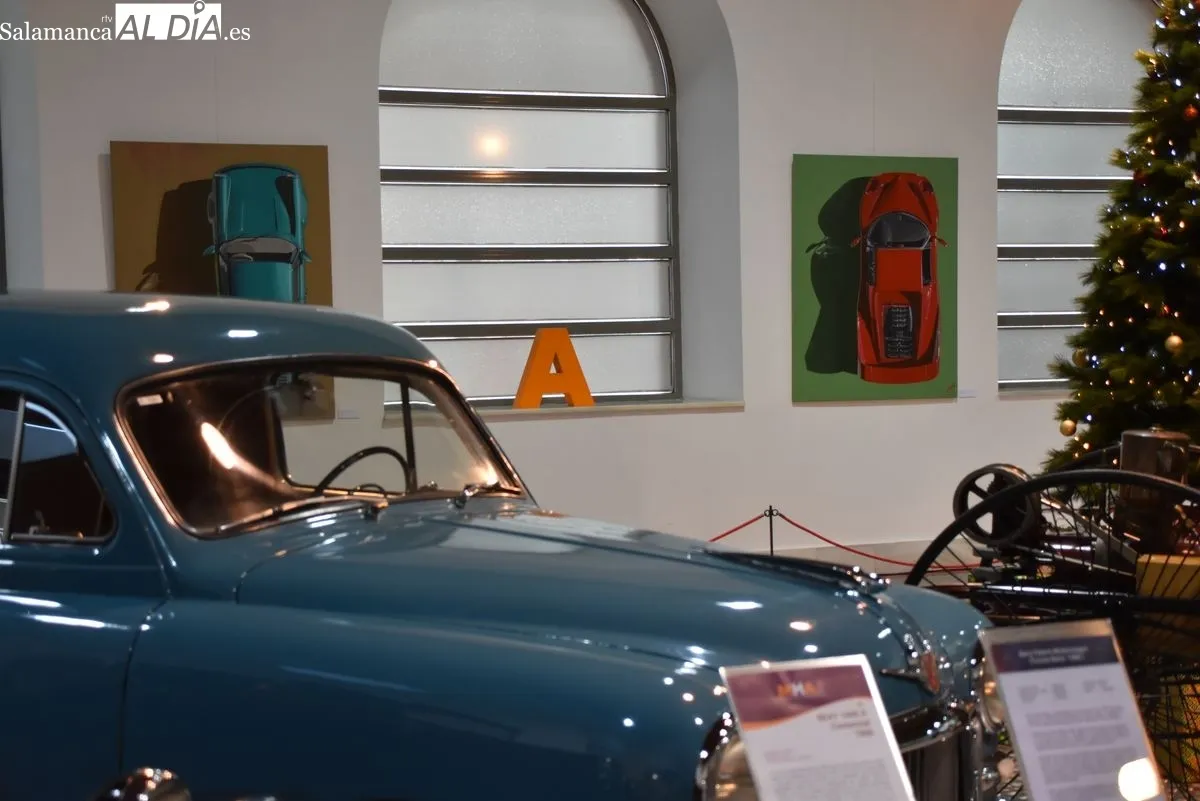Arte y automoción se unen en la nueva muestra gratuita del Museo de Historia de la Automoción. Foto de Toni Sánchez