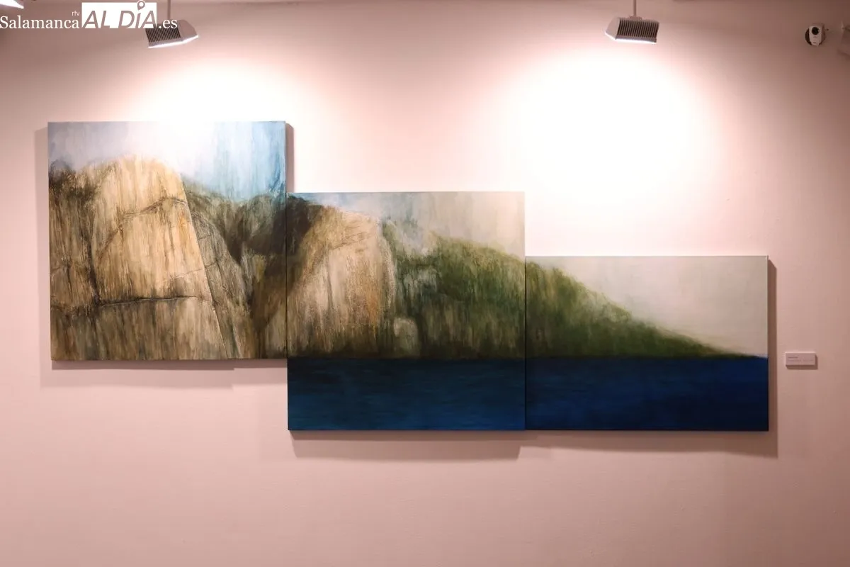 La artista bejarana Purificación del Bosque expone sus 'Soledades' en Salamanca. Foto de David Sañudo