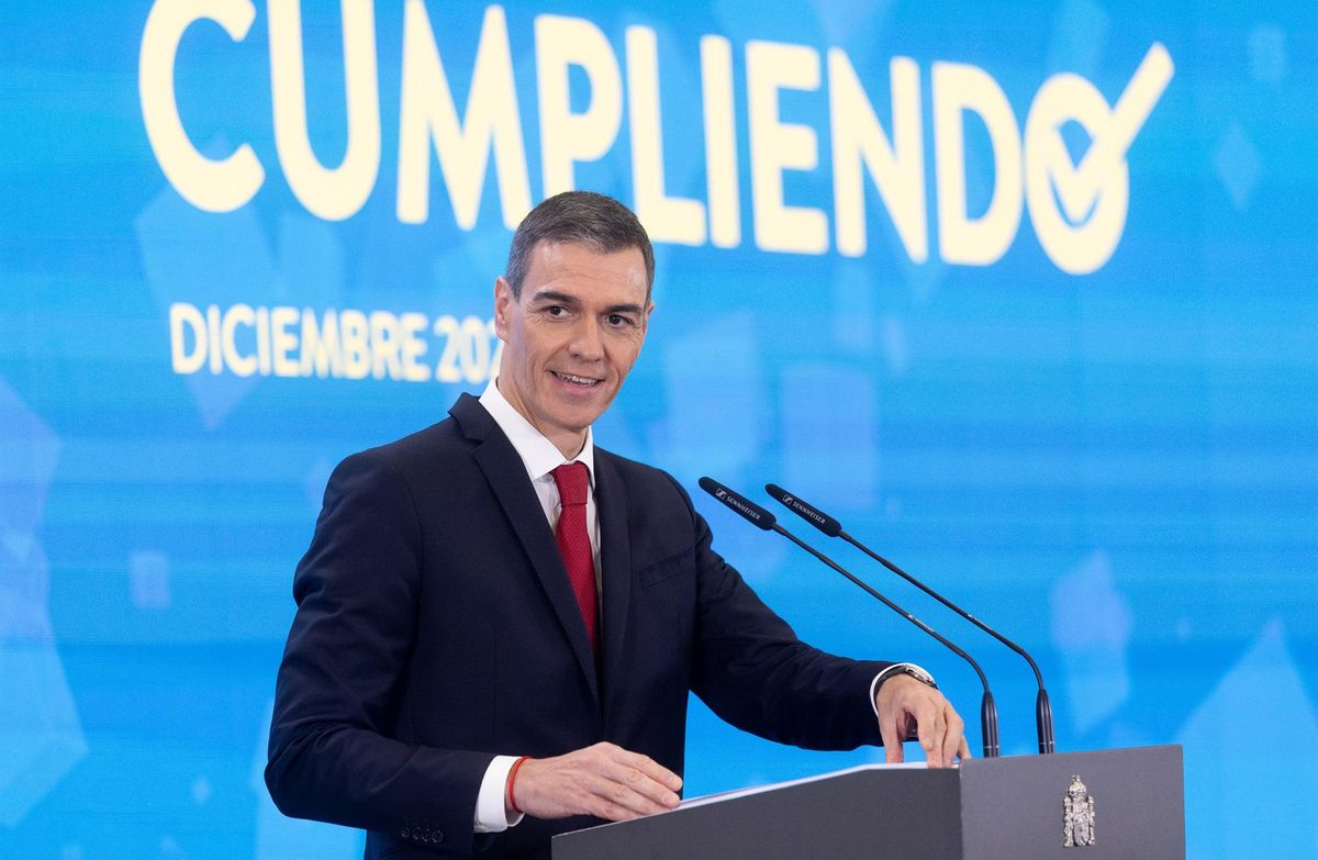 Sánchez avisa: seguirá la legislatura 