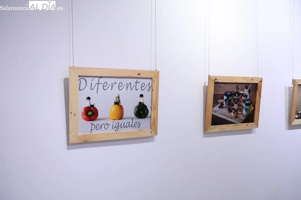 Entrada libre para ver la exposición ‘Otras Miradas’ de la Casa Escuela Santiago Uno en el Espacio Joven. Foto de David Sañudo