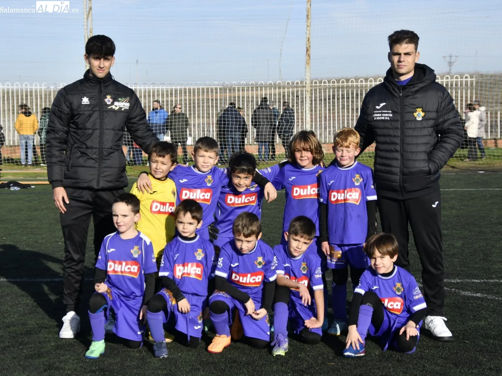 Partidos de fútbol base en El Tori