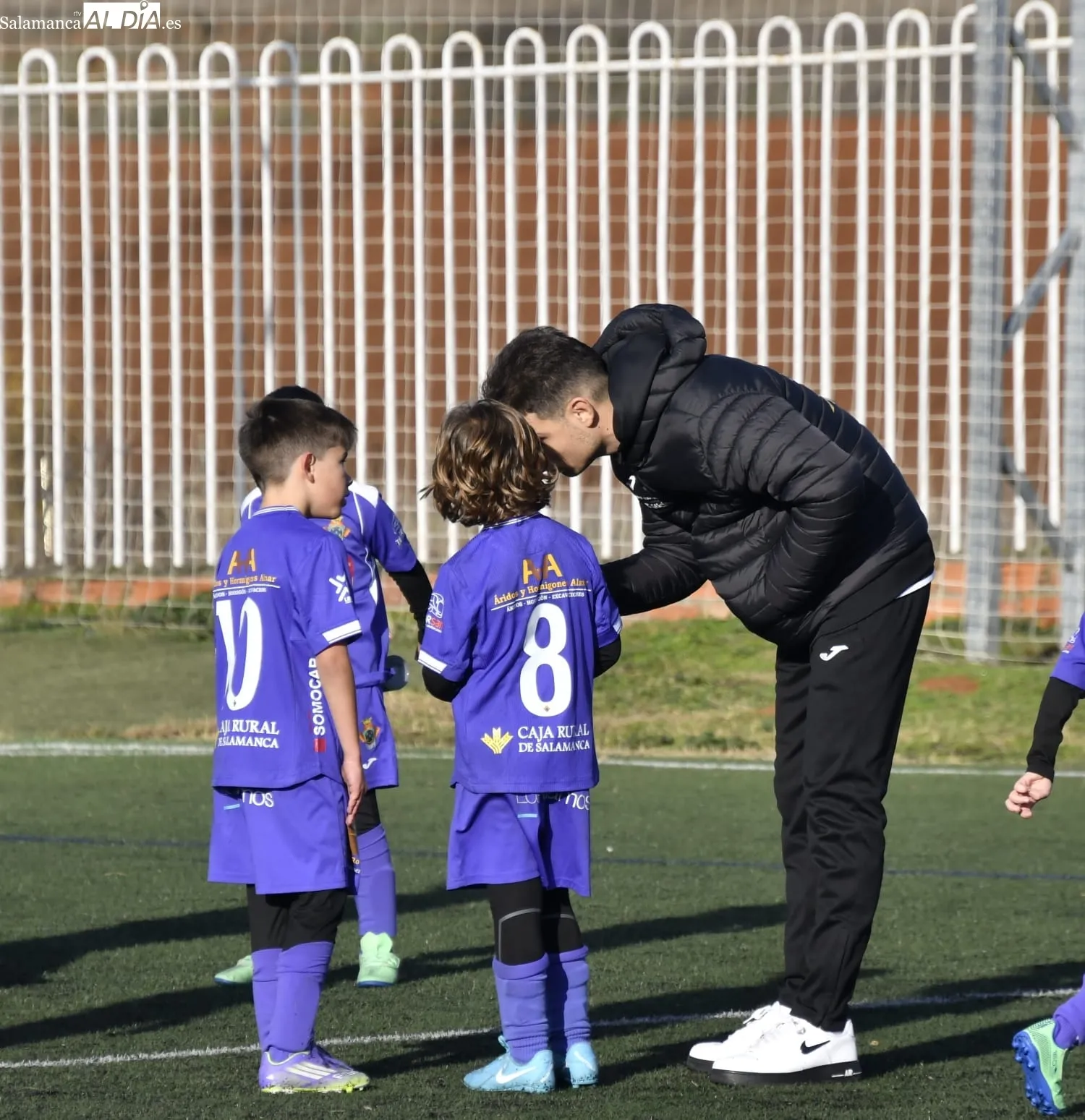 Partidos de fútbol base en El Tori