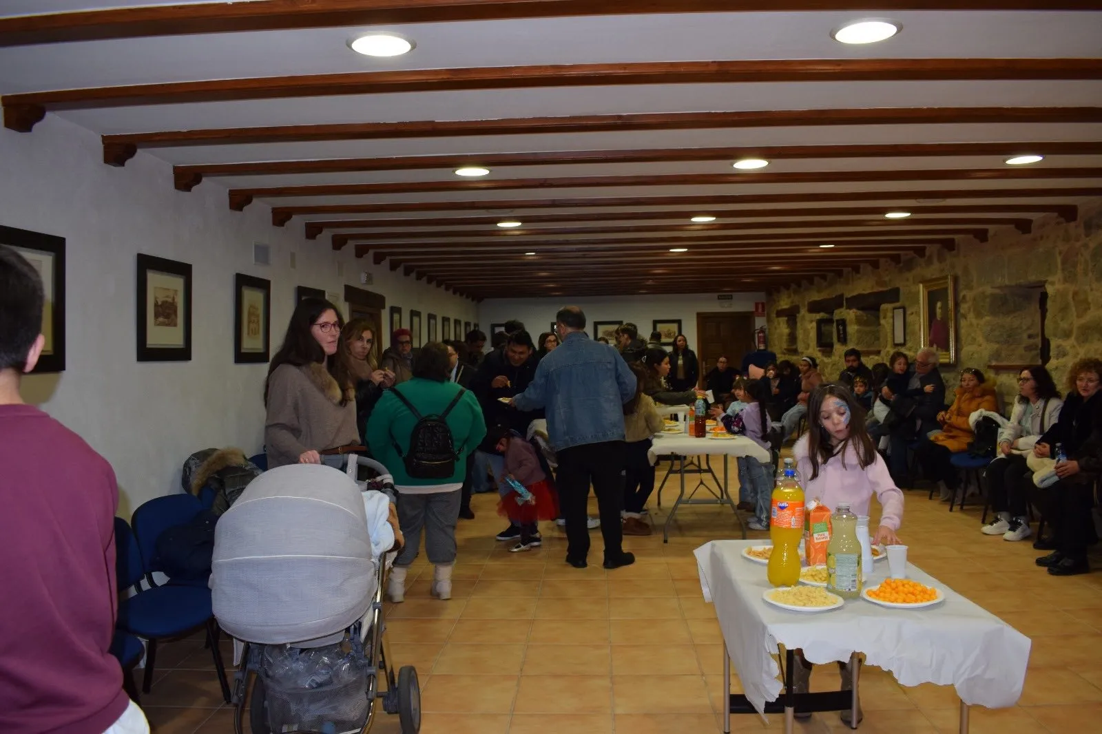 Fiesta de la Sagrada familia y encuentro navideño del presbiterio diocesano 