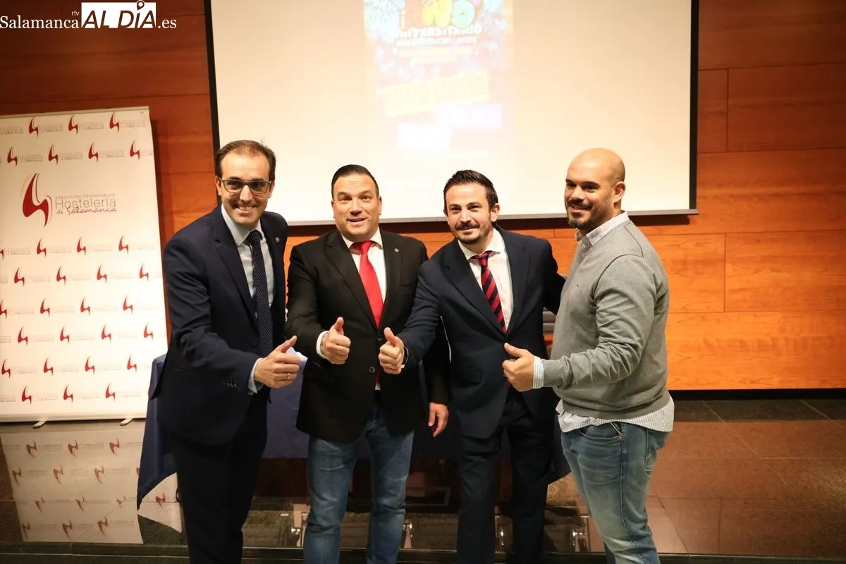Alberto Diaz, presidente de la Cámara de Comercio, Jorge Carlos Moro, presidente de la Asociación de Empresarios de Hostelería de Salamanca, Antonio Rollan, presidente de CES, y Manuel Herrero. DTV eventos. Foto de David Sañudo