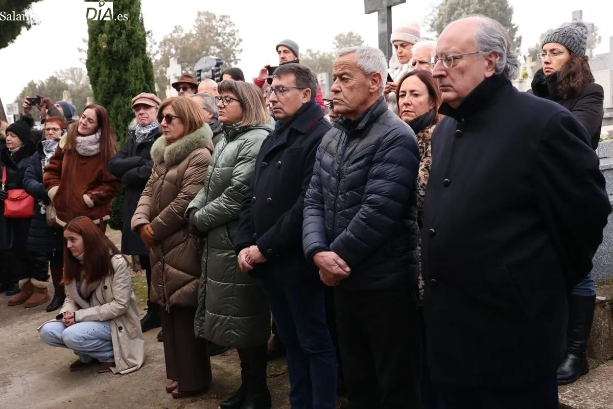 Homenaje a Unamuno en el cementerio San Carlos Borromeo de Salamanca. Fotos: David Sañudo