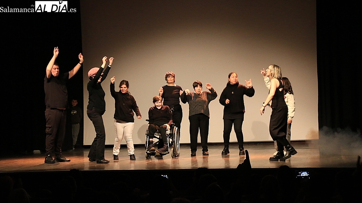 Gala Visibles de Asprodes en Vitigudino: danza y cultura