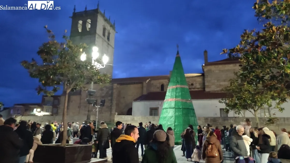 Vitigudino ya respira Navidad / REP. GRÁFICO: CORRAL