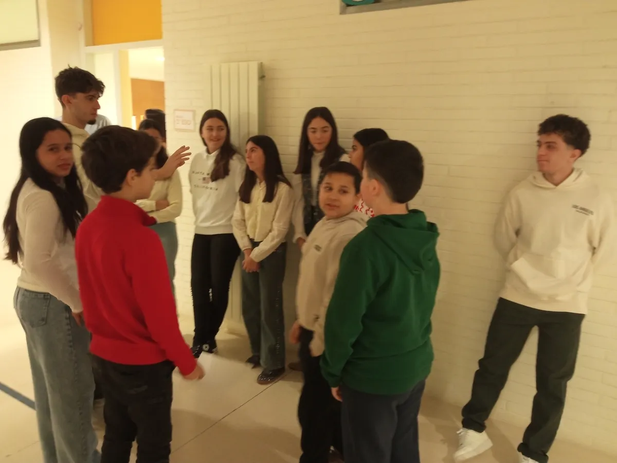 Yincana de juegos celebrada ayer viernes coordinada por Raquel García Sevillano