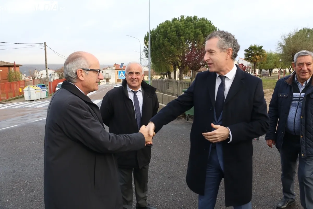 Inauguración del subcentro de guardias médicas en Villarino de los Aires / CORRAL
