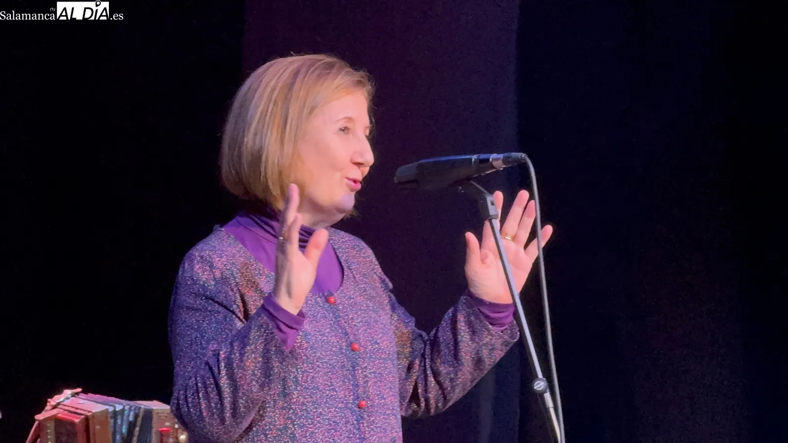 Foto 5 - Mayalde llena el Teatro Calder&oacute;n de p&uacute;blico y sonidos de la democracia
