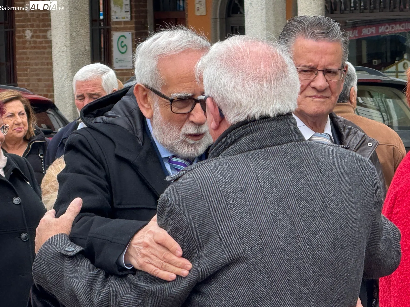 Foto 7 - Los pe&ntilde;arandinos ausentes celebran su 39&ordm; reencuentro entre emoci&oacute;n, m&uacute;sica y tradici&oacute;n