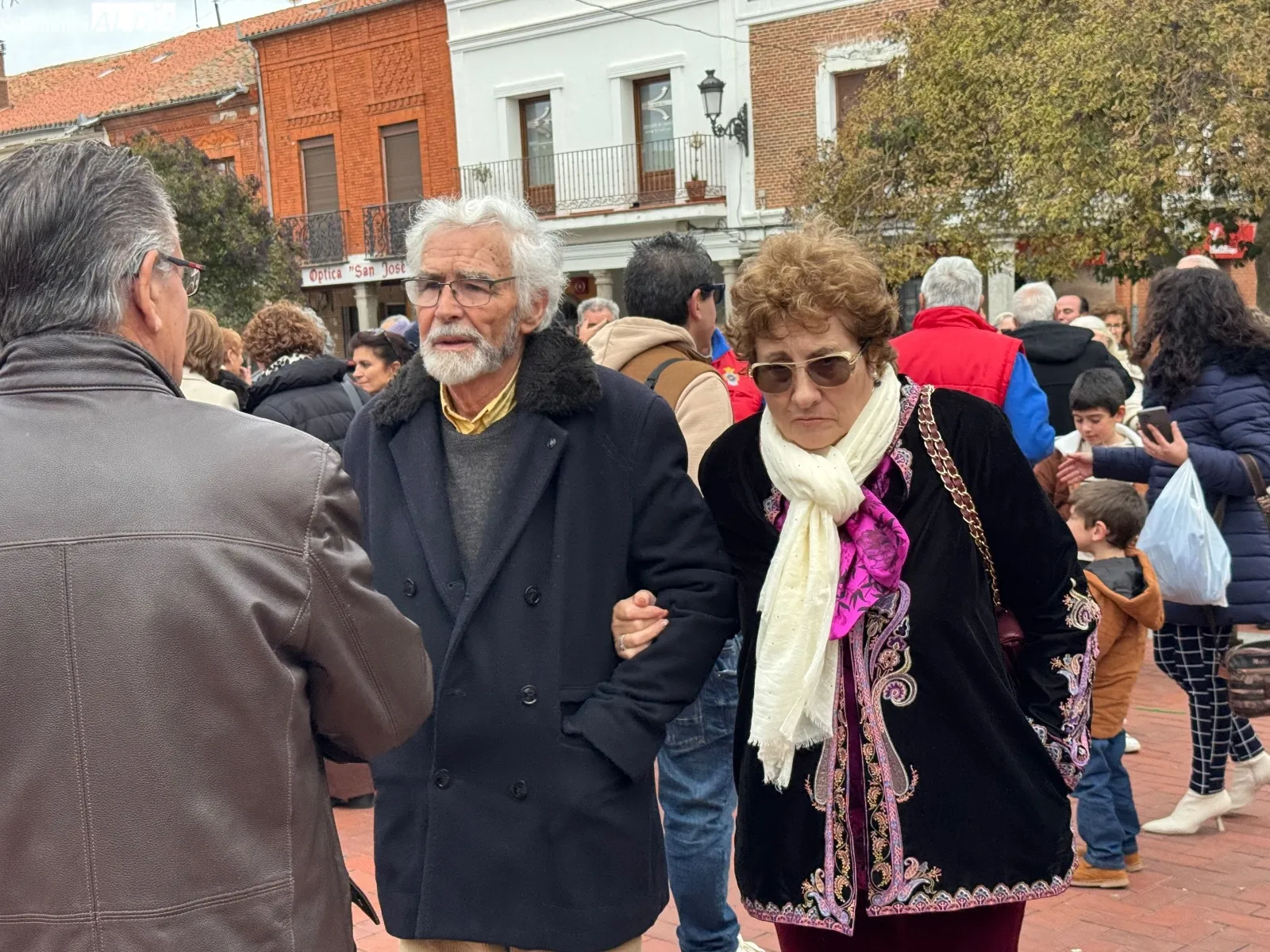 Foto 4 - Los pe&ntilde;arandinos ausentes celebran su 39&ordm; reencuentro entre emoci&oacute;n, m&uacute;sica y tradici&oacute;n