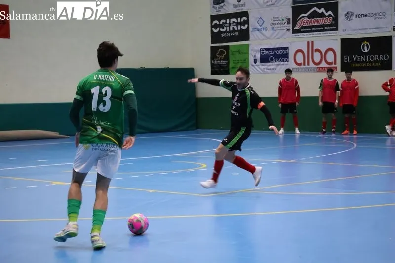 Foto 18 - FOTOS | El Piensos Dur&aacute;n Albense cae ante O Esteo en un duelo marcado por los errores defensivos (4-9)
