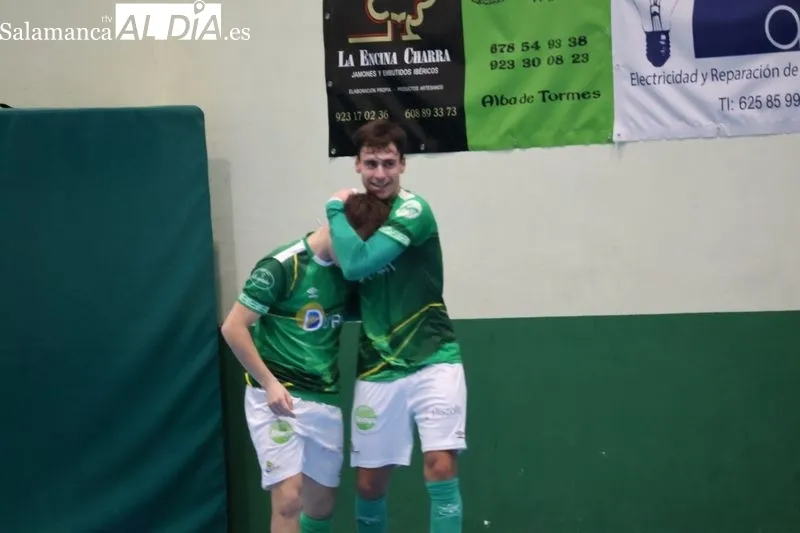 Foto 8 - FOTOS | El Piensos Dur&aacute;n Albense cae ante O Esteo en un duelo marcado por los errores defensivos (4-9)