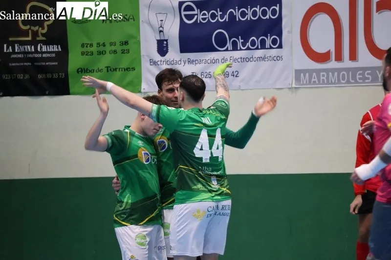Foto 7 - FOTOS | El Piensos Dur&aacute;n Albense cae ante O Esteo en un duelo marcado por los errores defensivos (4-9)