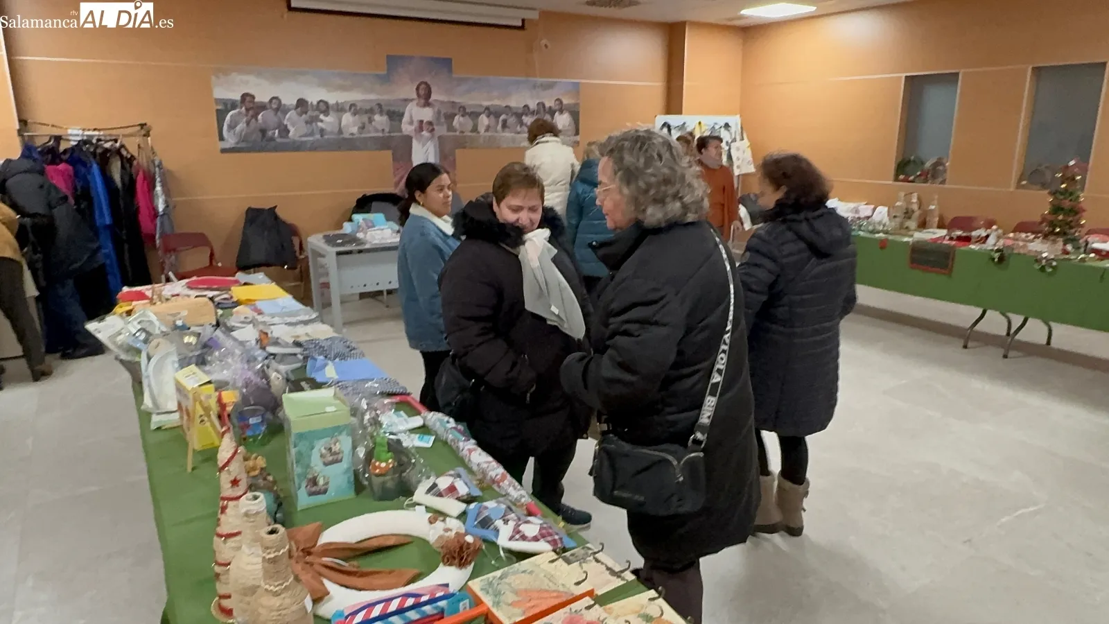 Foto 5 - El rastrillo solidario ampl&iacute;a sus d&iacute;as ante el &eacute;xito de p&uacute;blico