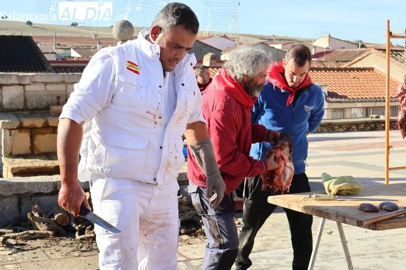 Foto 4 - Galinduste inaugura su matanza tradicional con Matilde Olarte como Matancera de Honor
