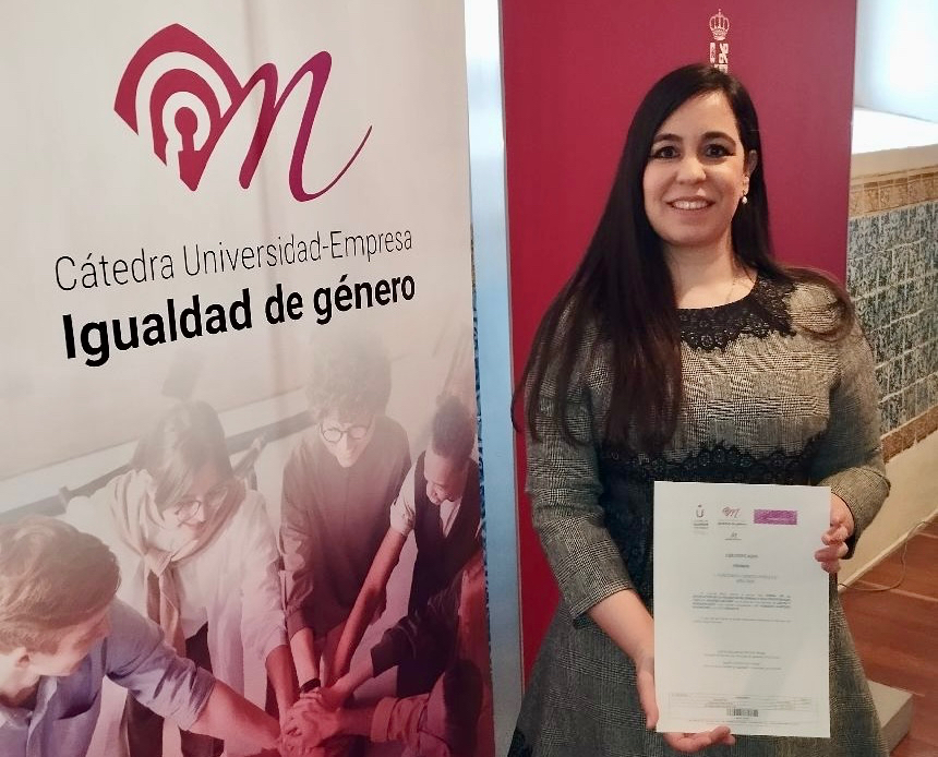 La musicóloga peñarandina Virginia Sánchez Rodríguez recibe un nuevo premio por su labor investigadora sobre mujeres en la música