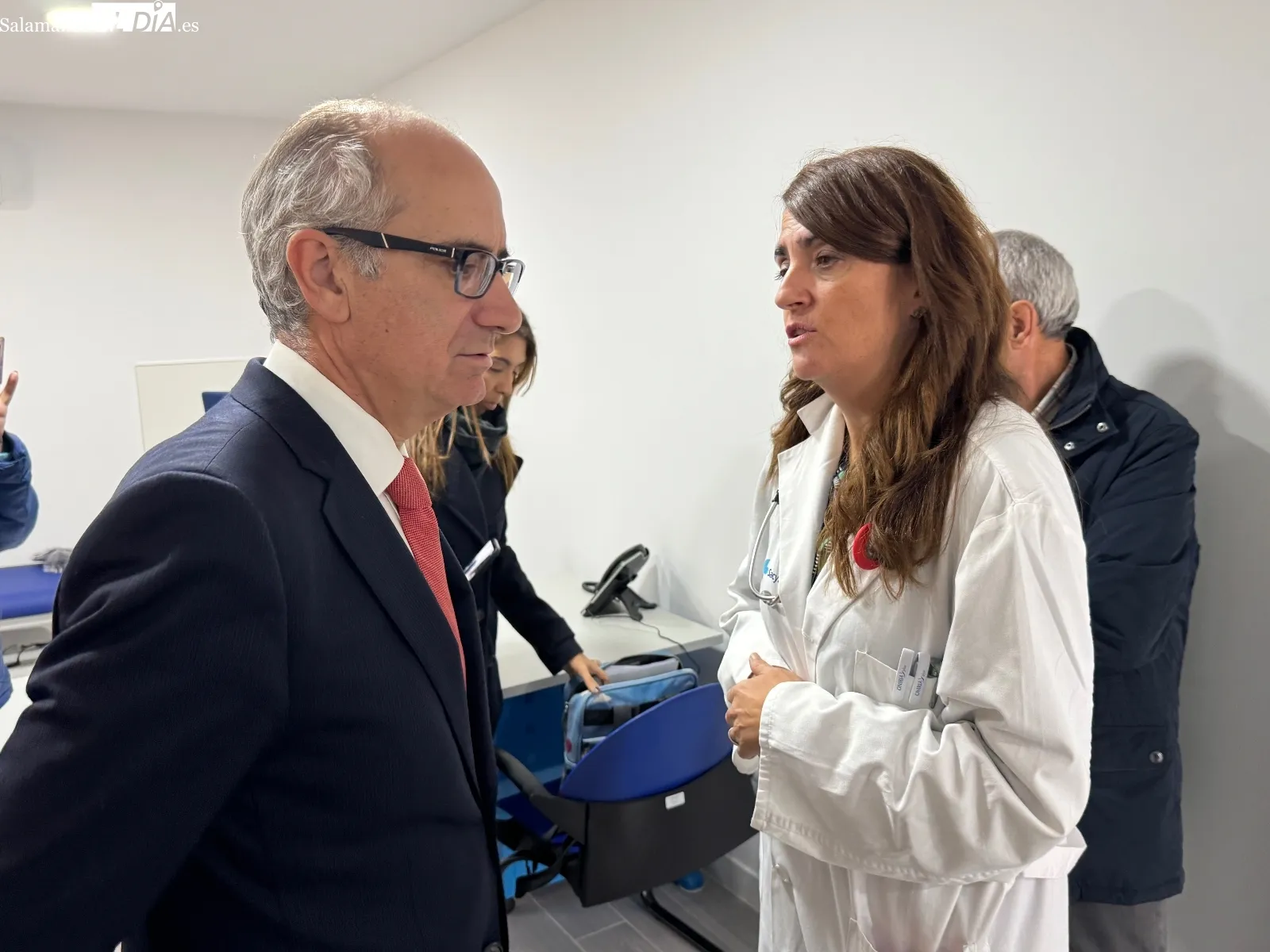 Foto 5 - Paradinas de San Juan estrena un modernizado Consultorio M&eacute;dico