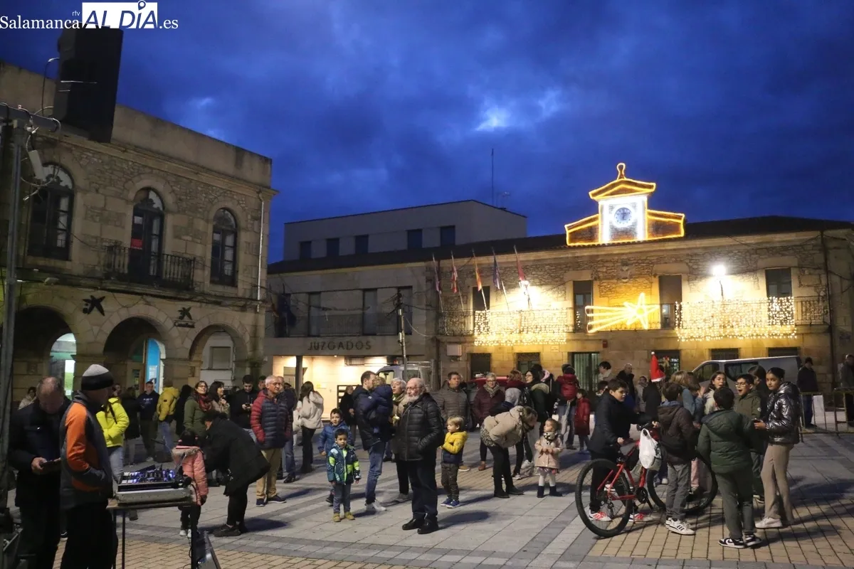 Vitigudino ya respira Navidad / REP. GRÁFICO: CORRAL