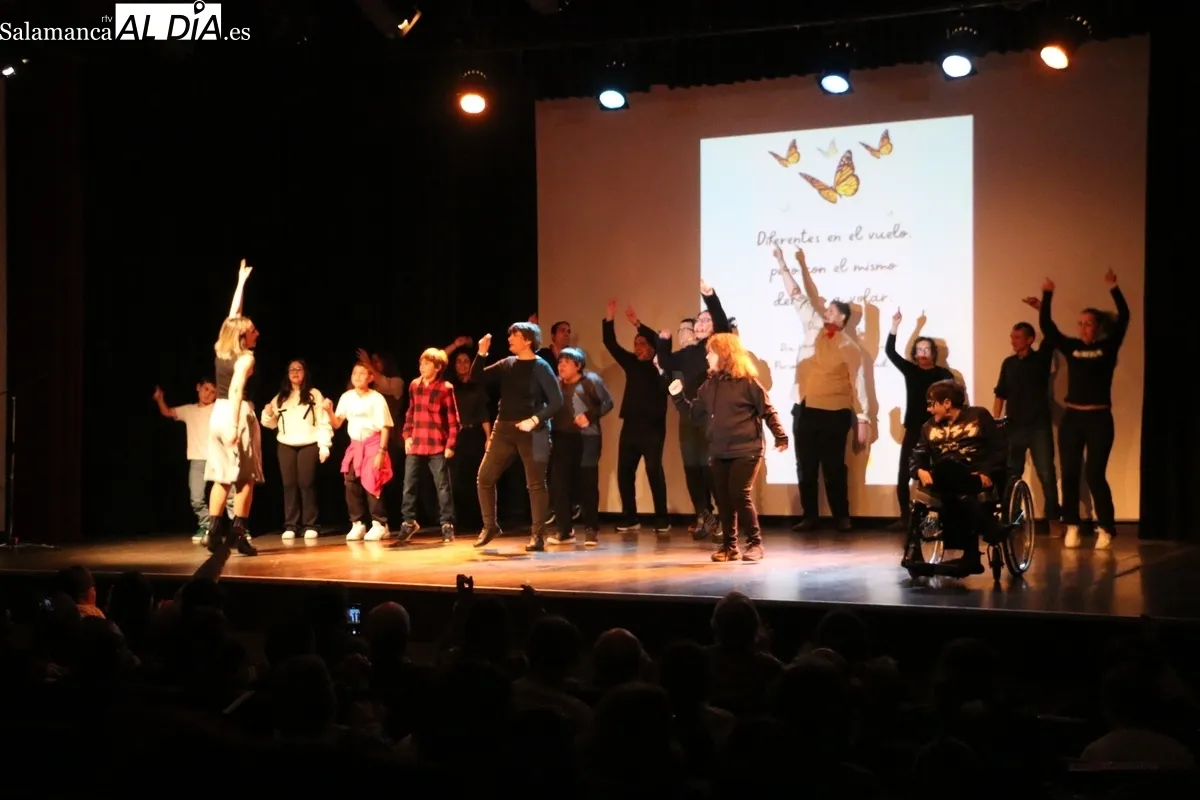 Gala 'Visibles' de Asprodes en Vitigudino / CORRAL