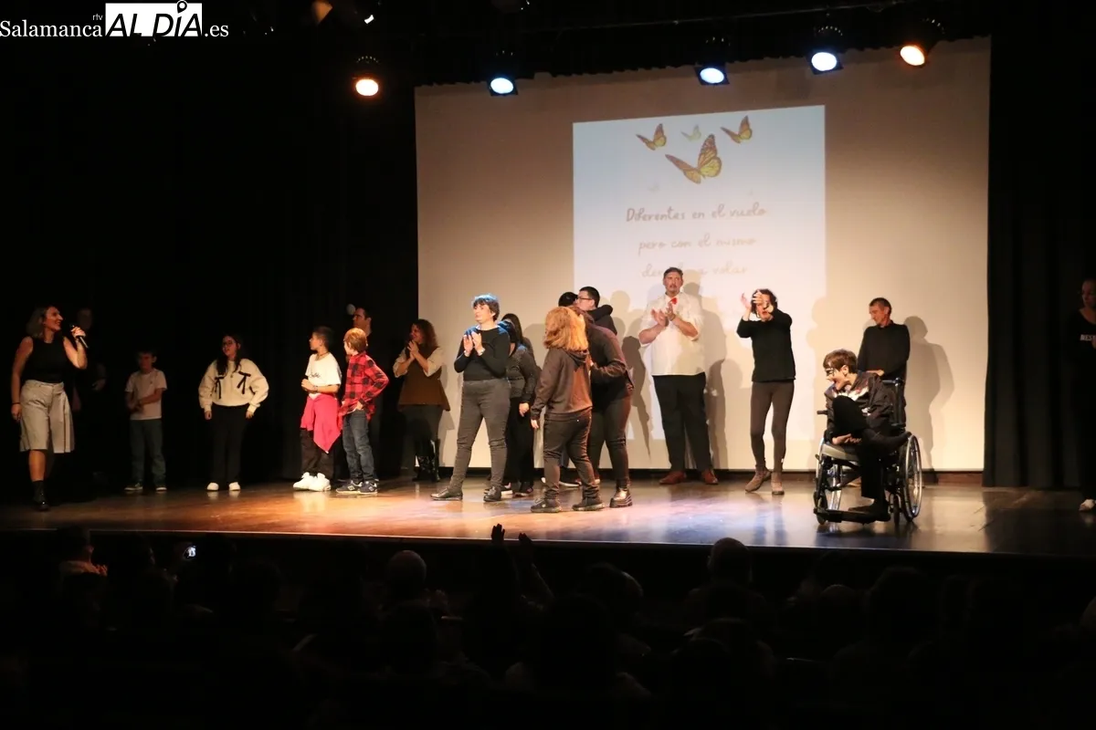 Gala 'Visibles' de Asprodes en Vitigudino / CORRAL