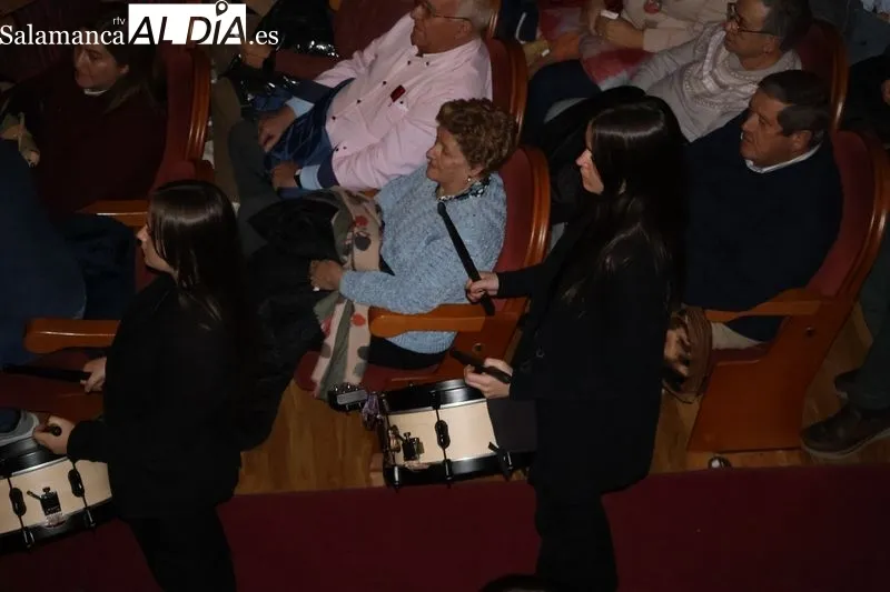 Foto 9 - V&Iacute;DEO | La Banda de M&uacute;sica de Alba de Tormes estrena un pasodoble dedicado a la cirujana Beatriz Montejo