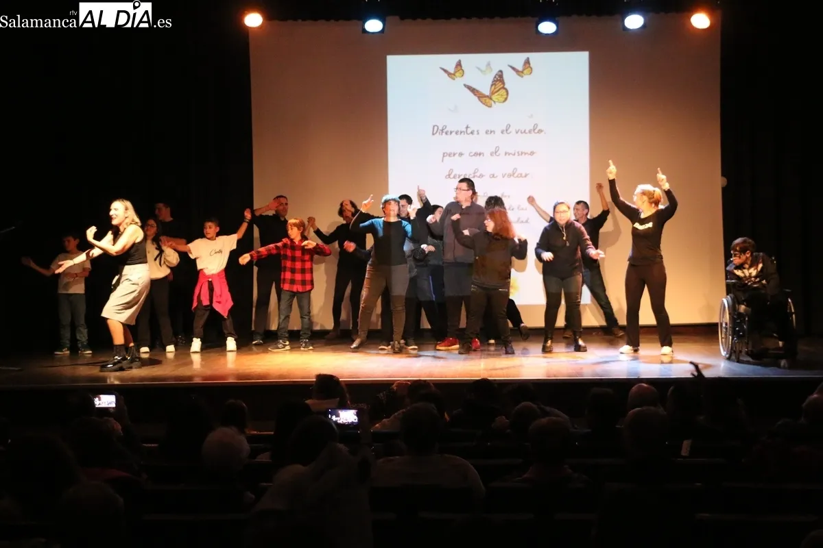 Gala 'Visibles' de Asprodes en Vitigudino / CORRAL