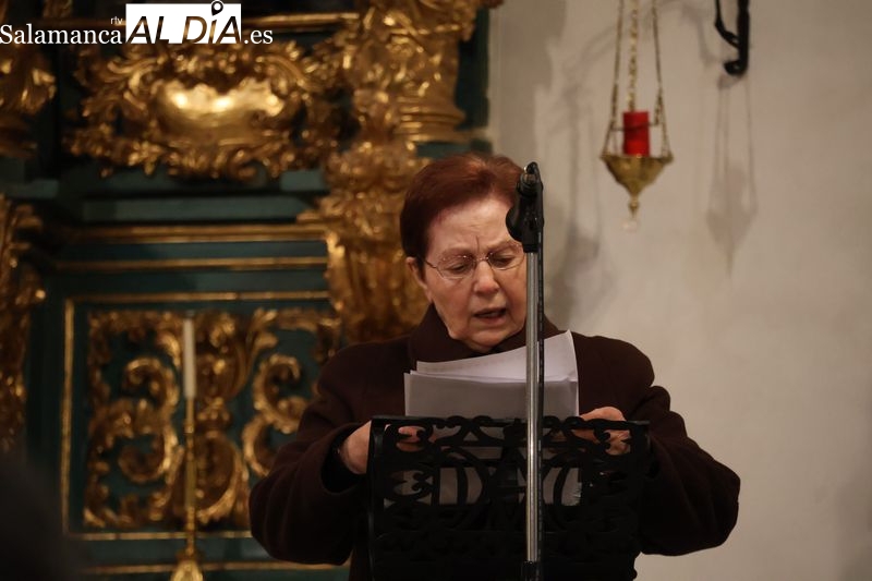 Las Madres Isabeles invitan a recuperar la humildad frente al consumismo en el Pregón de Navidad