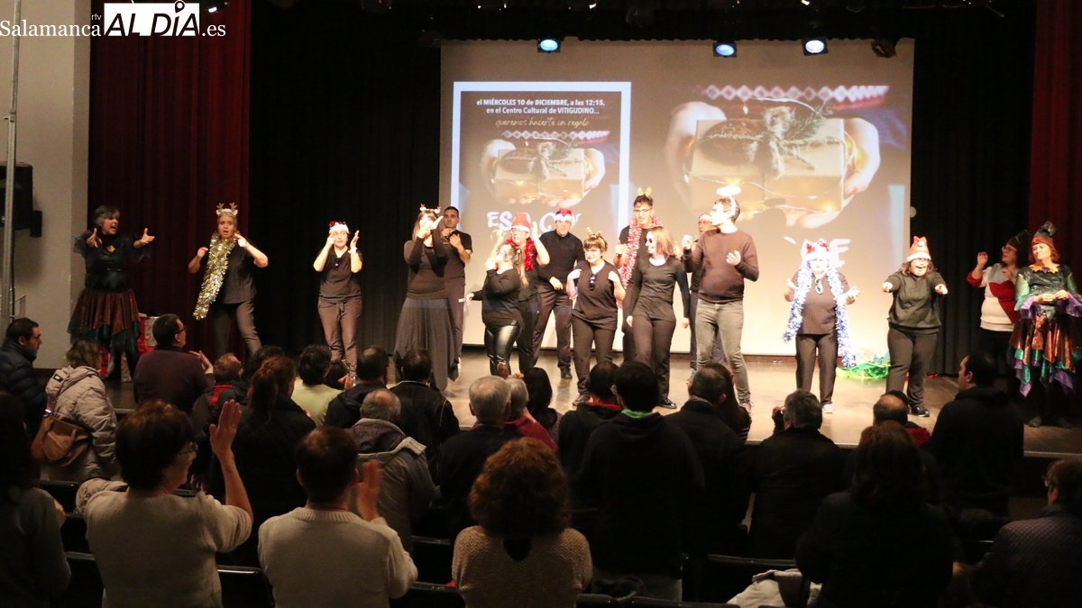 Teatro inclusivo en Vitigudino por Navidad con Acopedis