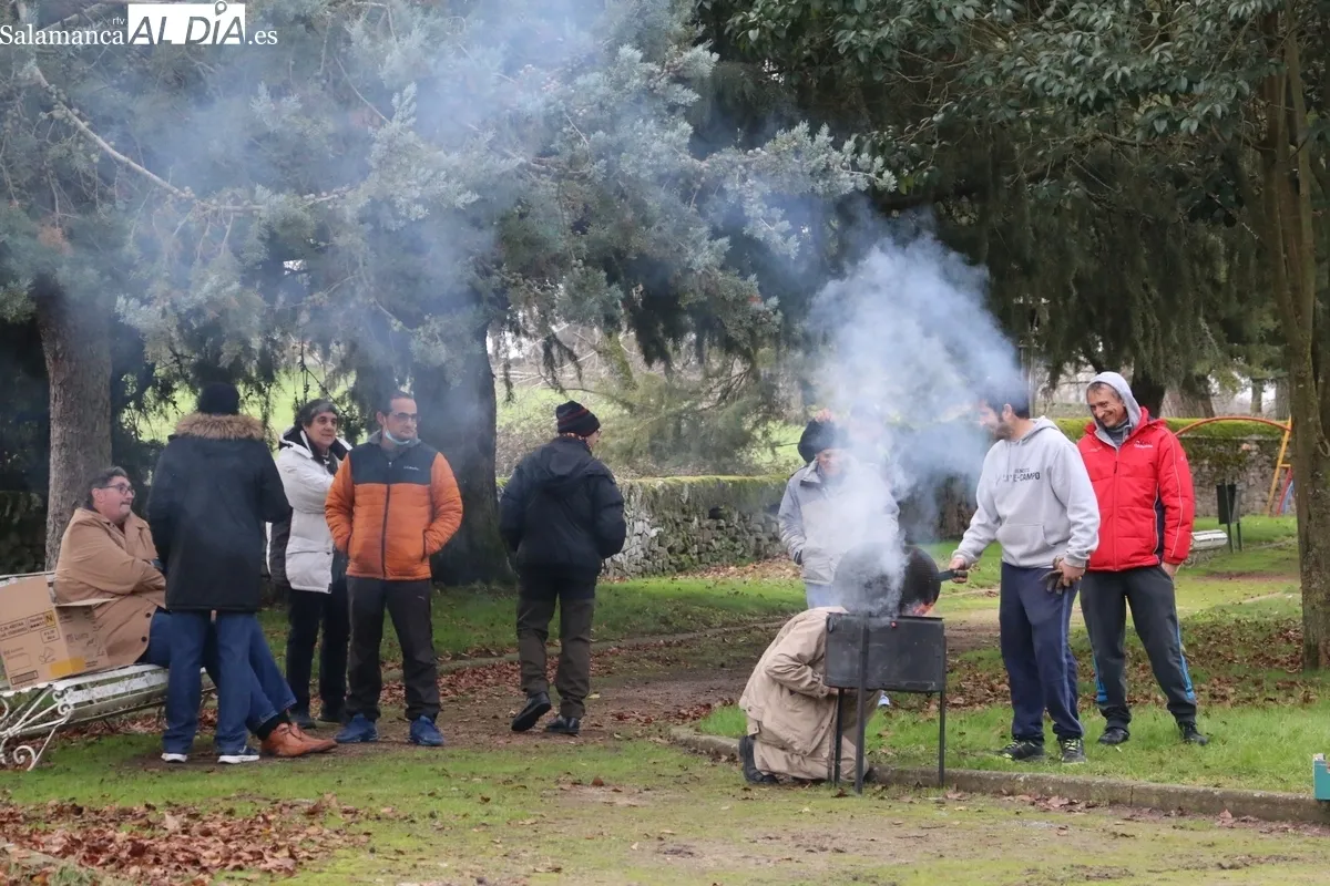 Inauguración de la decoración navideña de Asprodes en Vitigudino / CORRAL