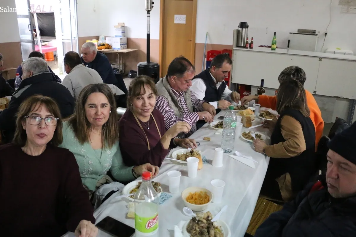 En Peralejos de Abajo celebran ya la Navidad / CORRAL 