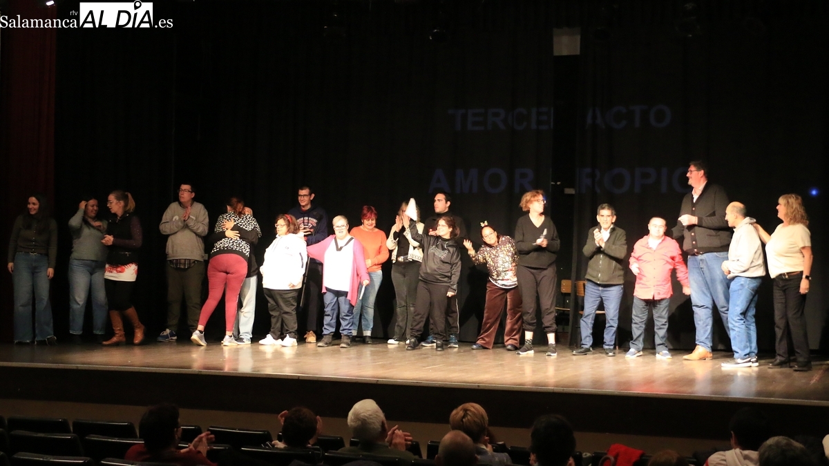 Asprodes Vitigudino representa Capaces de amar por la igualdad