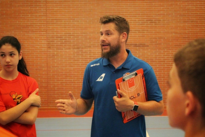 Baloncesto Carbajosa: Manuel A. Rodríguez deja el banquillo