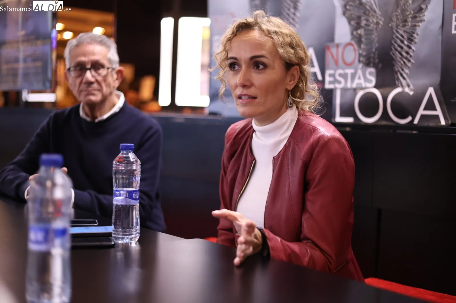 María Bestar, en el hall de los cines Van Dyck de Salamanca. Foto: David Sañudo